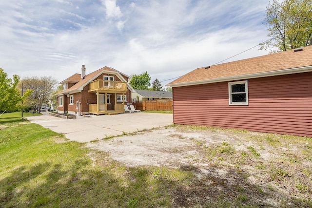 4648 S Kansas Ave Unit 4650, Saint Francis, WI 53235 - back of house with a balcony