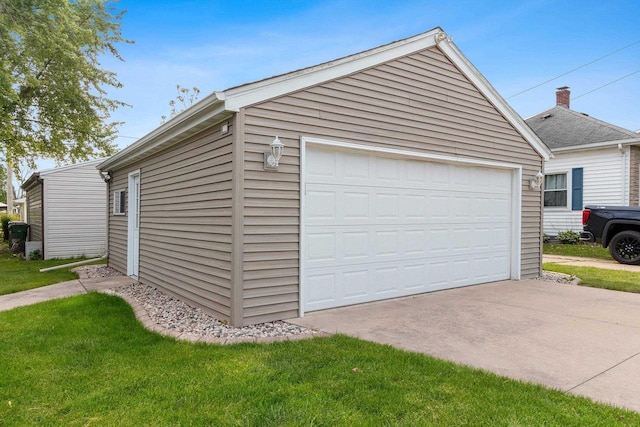 203 E 1st St, Kimberly, WI 54136 - view of detached garage