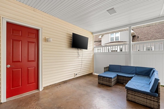 410 E Washington St, New London, WI 54961 - view of patio / terrace