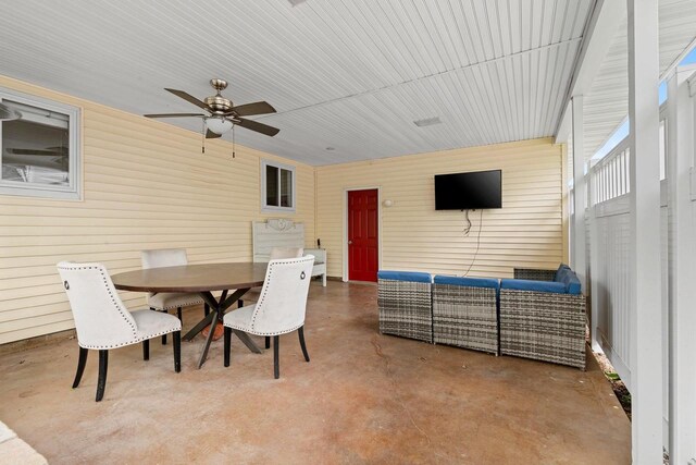 410 E Washington St, New London, WI 54961 - view of patio with outdoor dining area, an outdoor living space, and ceiling fan