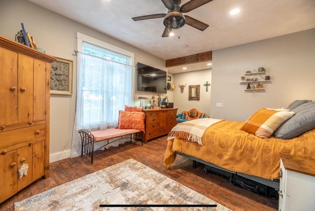 76 Hillside Rd, Edgerton, WI 53534 - bedroom with wood finished floors, recessed lighting, baseboards, and a ceiling fan