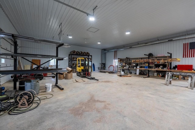 S1579 Butler Rd, Hillsboro, WI 54634 - garage featuring a workshop area