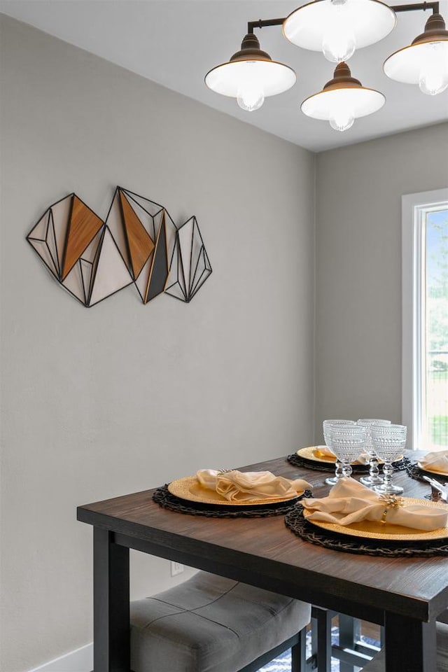 751 Warsaw St, Menasha, WI 54952 - view of dining space