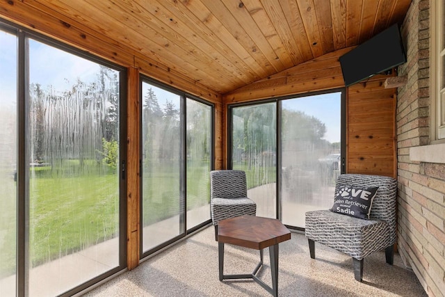 751 Warsaw St, Menasha, WI 54952 - sunroom / solarium with vaulted ceiling and plenty of natural light