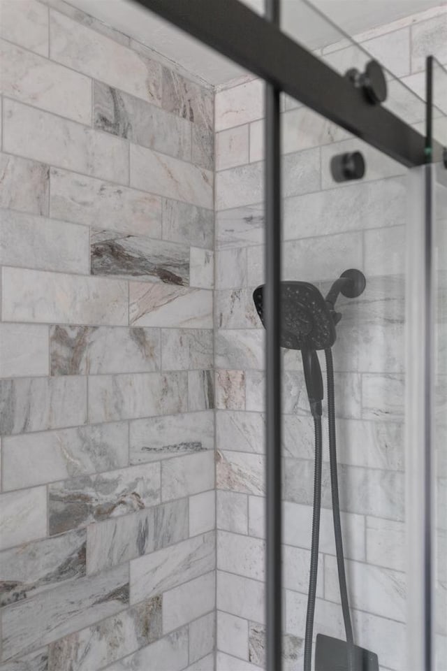 751 Warsaw St, Menasha, WI 54952 - bathroom view of tiled shower