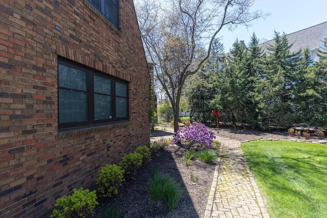 1030 Washington Ave, Oshkosh, WI 54901 - view of green lawn