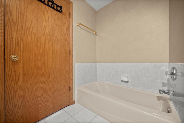 W159N4835 Graysland Dr Unit E, Menomonee Falls, WI 53051 - bathroom featuring a bath and tile patterned flooring