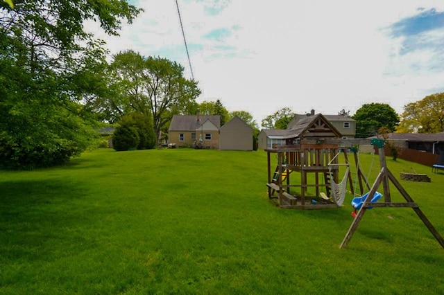 10432 W Manor Park Dr, West Allis, WI 53227 - view of yard with a playground