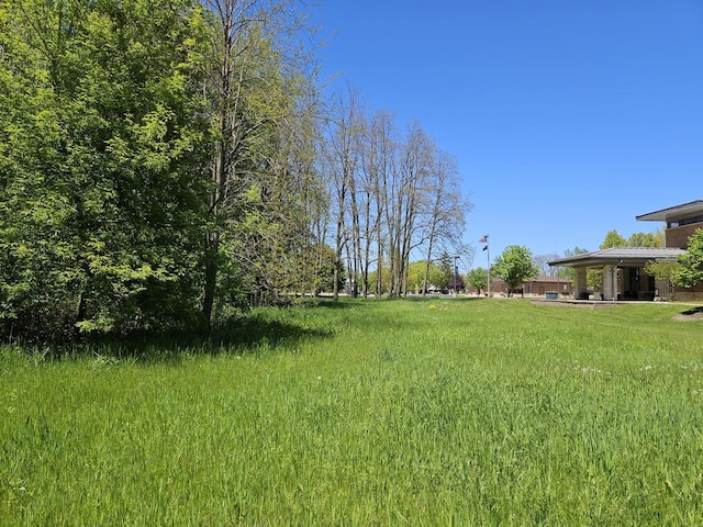LT0 S Foster Dr, Saukville, WI 53080