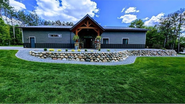N528 Park Dr, New Auburn, WI 54757 - view of front of home featuring a front yard