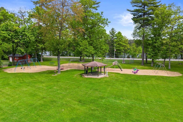 1651 4th St, Port Edwards, WI 54469 - view of property's community with a lawn, a gazebo, and view of wooded area