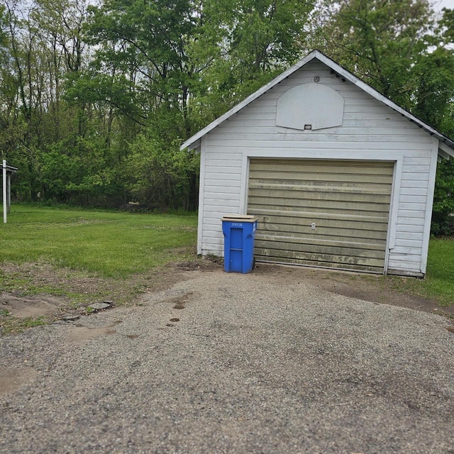 1048 W Wisconsin St, Portage, WI 53901 - detached garage featuring driveway
