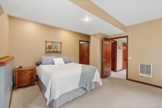 7197 Welford Pl, Sun Prairie, WI 53590 - bedroom featuring light carpet, heating unit, baseboards, and recessed lighting