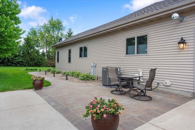 7197 Welford Pl, Sun Prairie, WI 53590 - view of patio / terrace