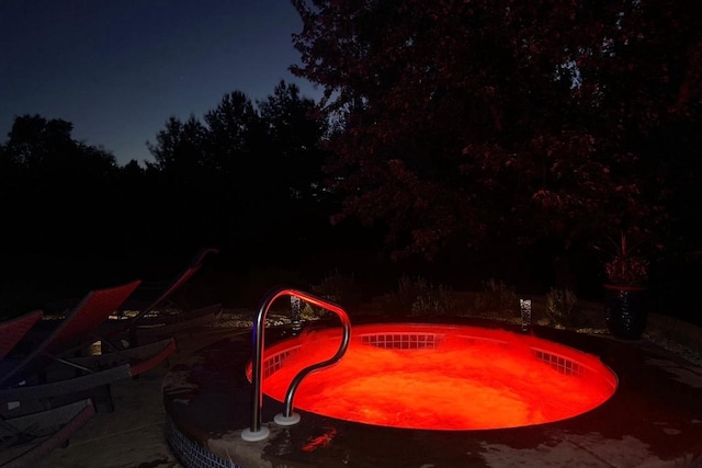 7197 Welford Pl, Sun Prairie, WI 53590 - view of pool at night