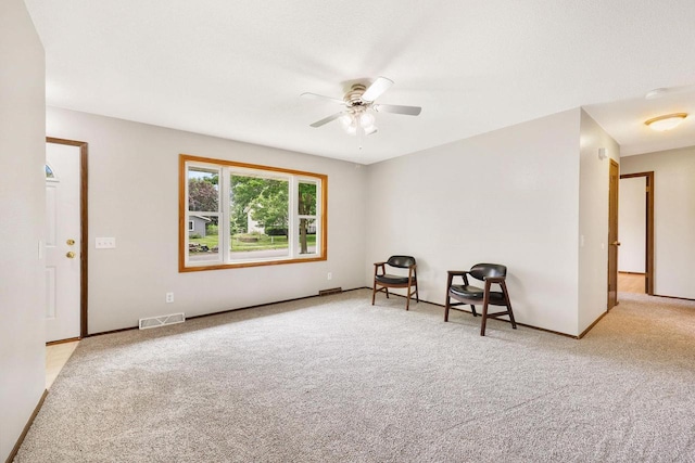 530 Dapin Rd, Madison, WI 53704 - unfurnished room featuring light carpet and a ceiling fan