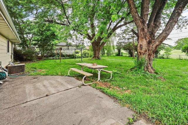530 Dapin Rd, Madison, WI 53704 - view of yard featuring a patio area