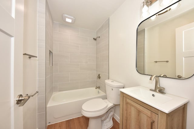 4212 N 53rd St, Milwaukee, WI 53216 - full bathroom featuring wood finished floors, vanity, toilet, and bathing tub / shower combination