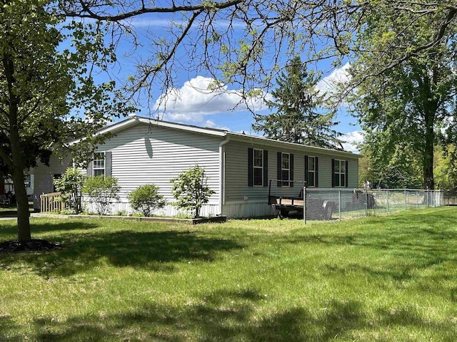 715 Oak St, Shawano, WI 54166 - view of home's exterior