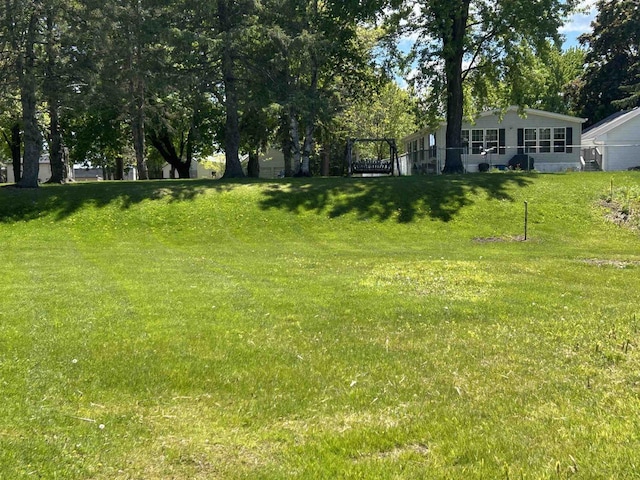 715 Oak St, Shawano, WI 54166 - view of yard
