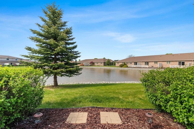 1243 Pond View Cir, De Pere, WI 54115 - view of grassy yard featuring a water view