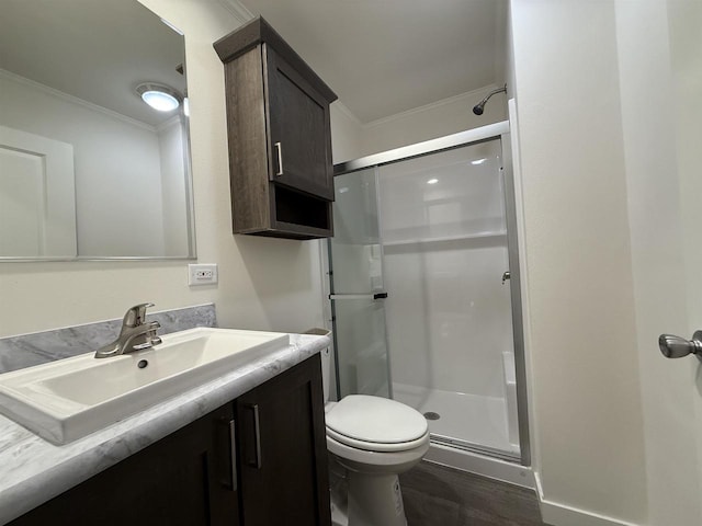 731 Sunset Blvd Unit 29, Wisconsin Dells, WI 53965 - full bath with crown molding, a shower stall, vanity, toilet, and wood finished floors