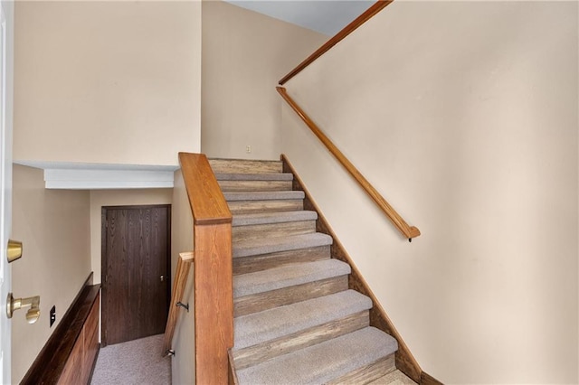 12924 Thomas St, Osseo, WI 54758 - view of staircase