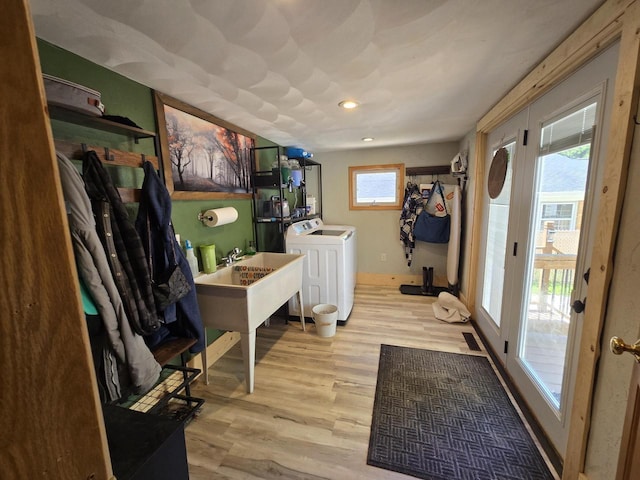 605 Monroe St, Fort Atkinson, WI 53538 - laundry area featuring washer / clothes dryer, healthy amount of natural light, light wood-style floors, baseboards, and recessed lighting