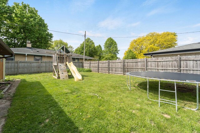 12037 W Rainbow Ave, West Allis, WI 53214