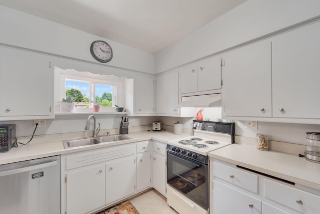 12037 W Rainbow Ave, West Allis, WI 53214