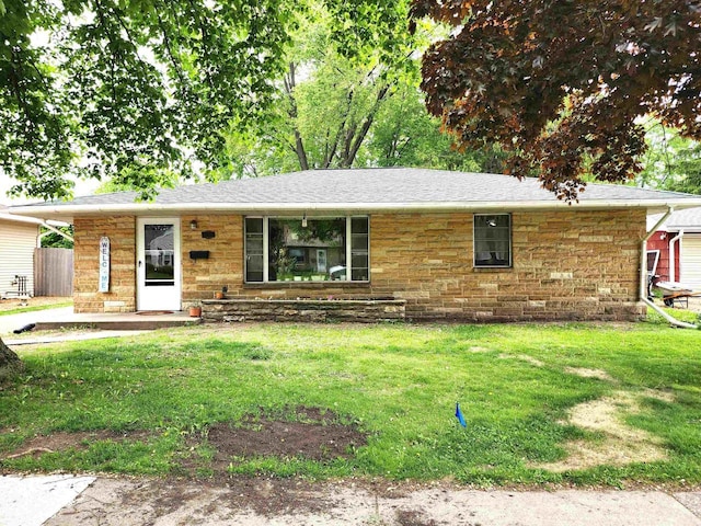 1130 10th St S, Wisconsin Rapids, WI 54494 - single story home with stone siding