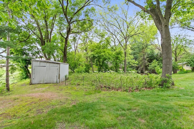 404 W Albert St, Portage, WI 53901 - view of green lawn