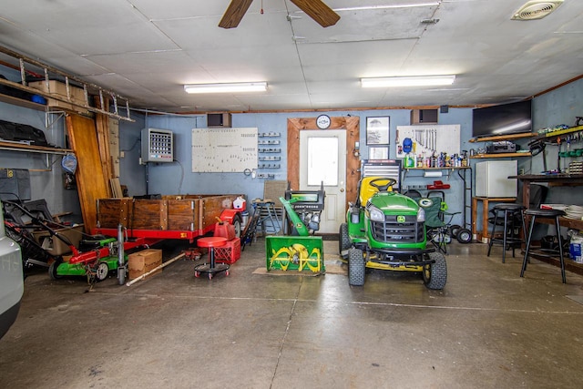 917 Whitewater Ave, Fort Atkinson, WI 53538 - garage featuring a workshop area