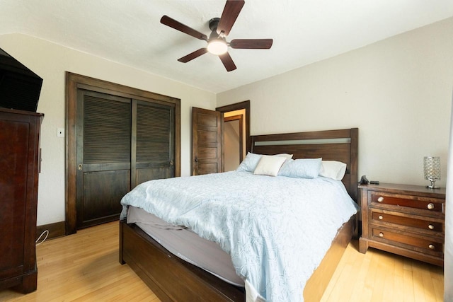 150 S James St, Waukesha, WI 53186 - bedroom featuring light wood finished floors, a closet, and ceiling fan