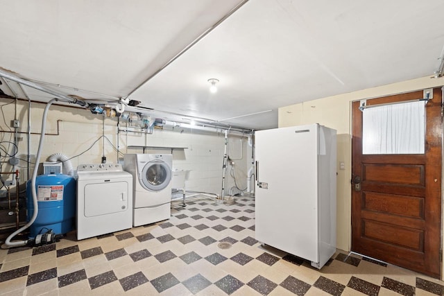 5743 Island View Ct, Waterford, WI 53185 - laundry room featuring light floors and washer and dryer