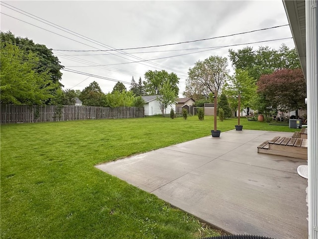 1708 Rist Ave, Eau Claire, WI 54701 - view of yard featuring a patio area