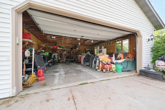 7459 Jensen Rd, Oshkosh, WI 54904 - garage featuring concrete driveway