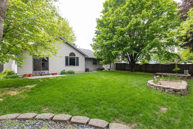 1074 Pendleton Rd, Neenah, WI 54956 - view of yard