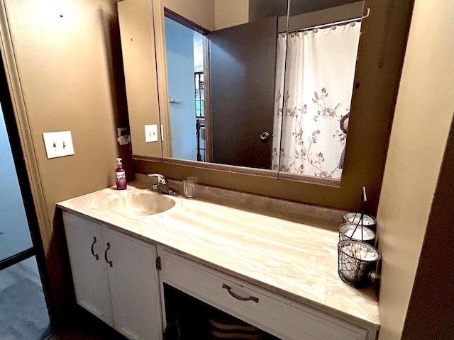 2621 Golf Course Rd, Wisconsin Rapids, WI 54494 - bathroom featuring vanity