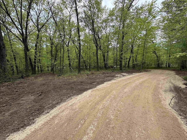 W4800 Lake Dr, Cecil, WI 54111