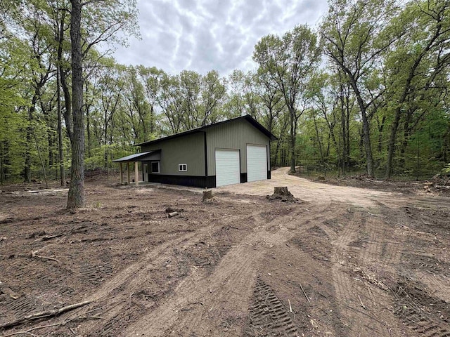 W4800 Lake Dr, Cecil, WI 54111
