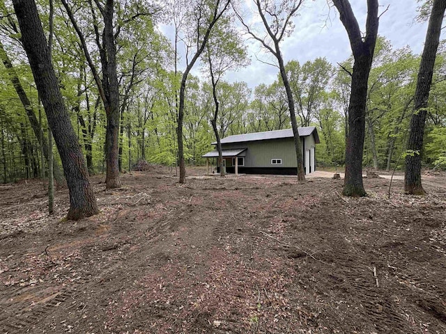 W4800 Lake Dr, Cecil, WI 54111