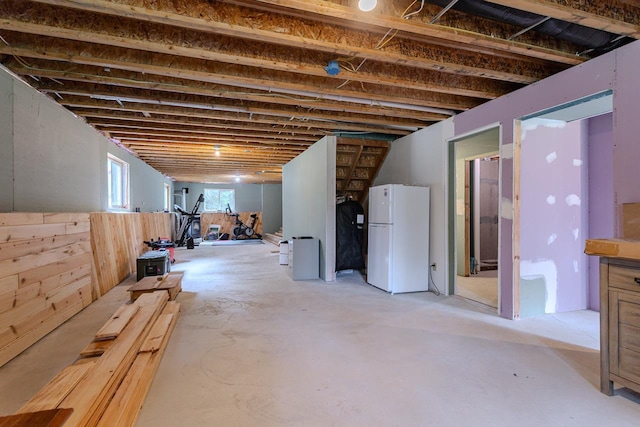 5304 Ski Ln, Weston, WI 54476 - below grade area featuring freestanding refrigerator