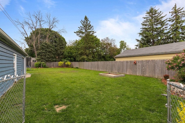 768 Reed St, Neenah, WI 54956 - view of yard