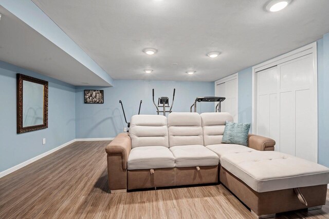 1346 Partridge Ct, Oshkosh, WI 54904 - living room with baseboards and light wood finished floors