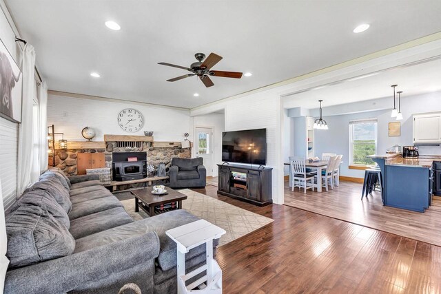 4600 Kamper Ln, Denmark, WI 54208 - living room featuring ceiling fan, dark wood finished floors, and recessed lighting