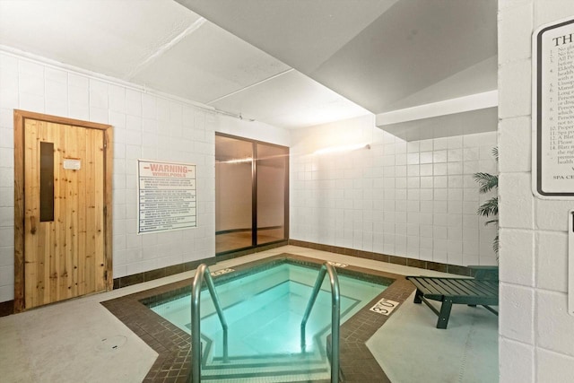 270 E Highland Ave Unit 1031, Milwaukee, WI 53202 - view of pool with a pool