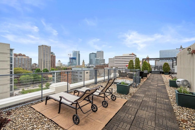 270 E Highland Ave Unit 1031, Milwaukee, WI 53202 - view of patio featuring a view of skyline