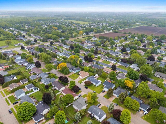 1330 Pinehurst Ln, Neenah, WI 54956 - drone / aerial view