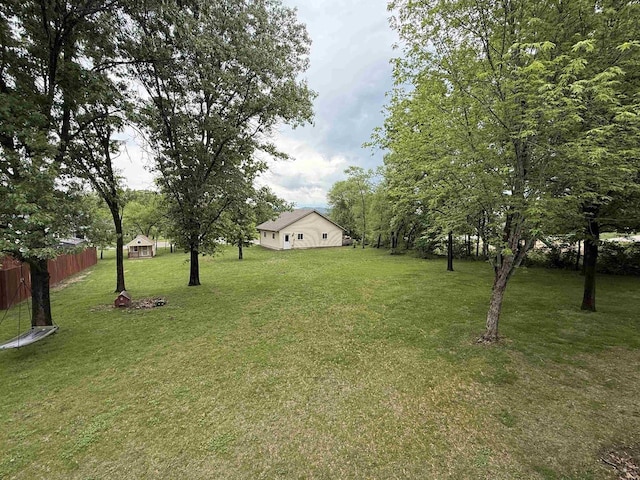 121 Doc Mac Dr, Boscobel, WI 53805 - view of yard